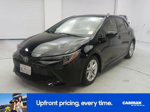 Black 2019 Toyota Corolla Hatchback SE