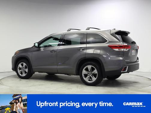 Gray 2018 Toyota Highlander Limited