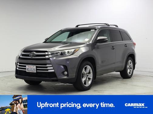 Gray 2018 Toyota Highlander Limited