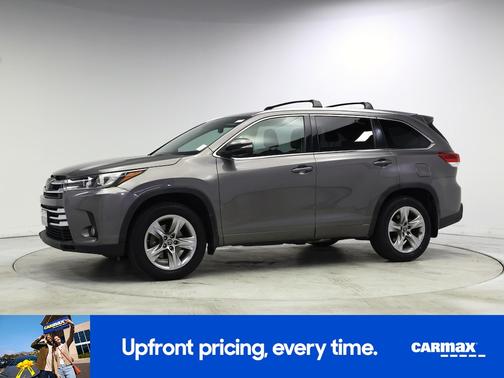 Gray 2018 Toyota Highlander Limited