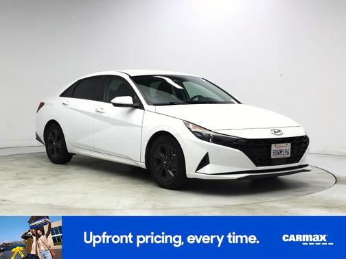White 2021 Hyundai ELANTRA SEL