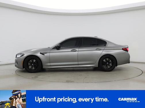 2022 BMW M5 Base (A8)