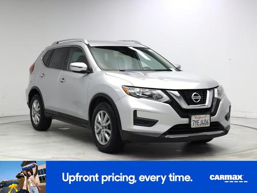 Silver 2017 Nissan Rogue SV