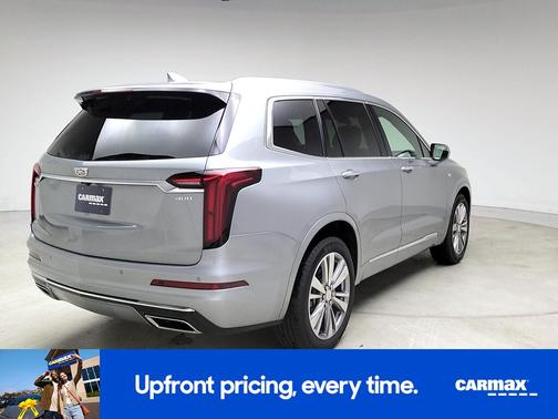 2025 Cadillac XT6 Premium Luxury