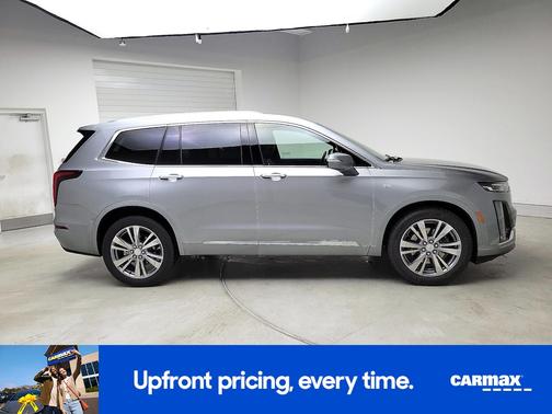 2025 Cadillac XT6 Premium Luxury