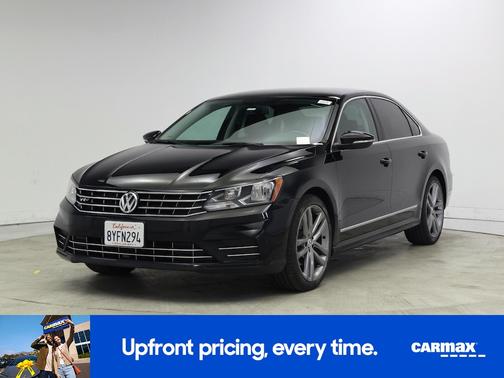 2016 Volkswagen Passat R-Line