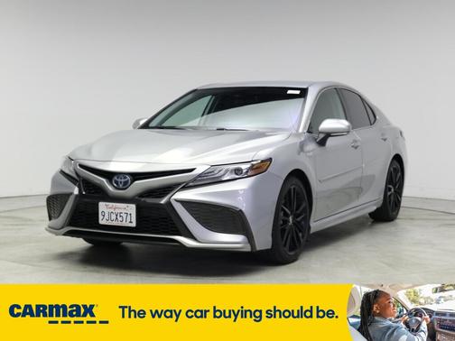 2021 Toyota Camry Hybrid XSE