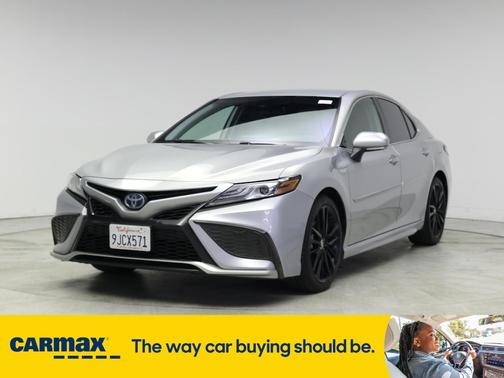 2021 Toyota Camry Hybrid XSE