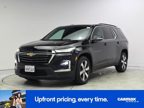 Black 2022 Chevrolet Traverse LT Leather