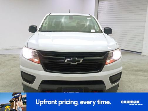 White 2019 Chevrolet Colorado LT
