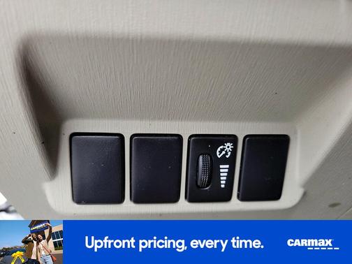 Pearl 2014 Toyota Prius v Three