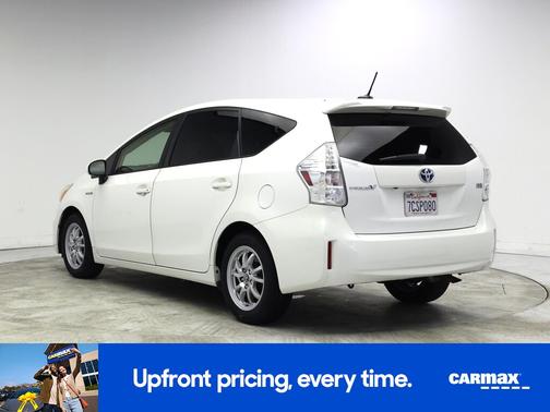 Pearl 2014 Toyota Prius v Three
