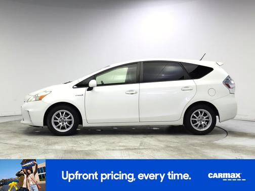 Pearl 2014 Toyota Prius v Three