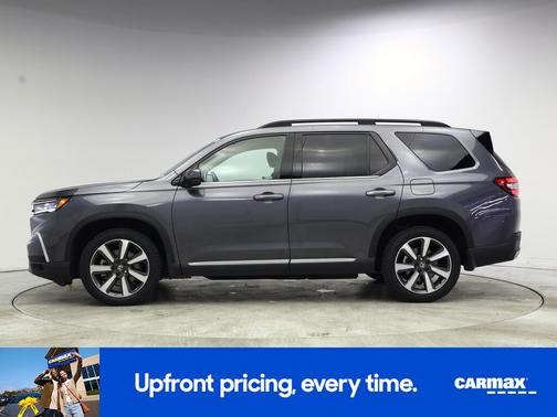 Gray 2025 Honda Pilot Touring