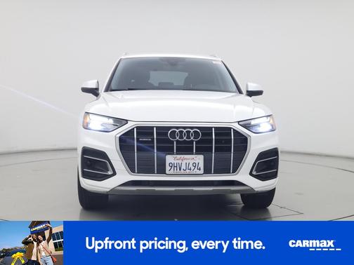 White 2023 Audi Q5 Premium