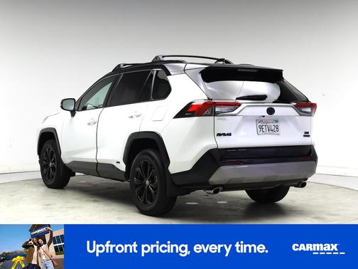 White 2023 Toyota RAV4 Hybrid XSE