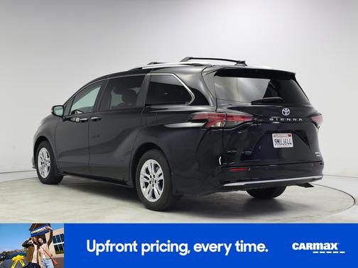 Black 2024 Toyota Sienna Limited