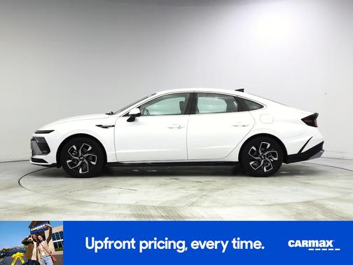 White 2024 Hyundai SONATA SEL
