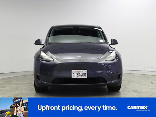 Gray 2023 Tesla Model Y Long Range