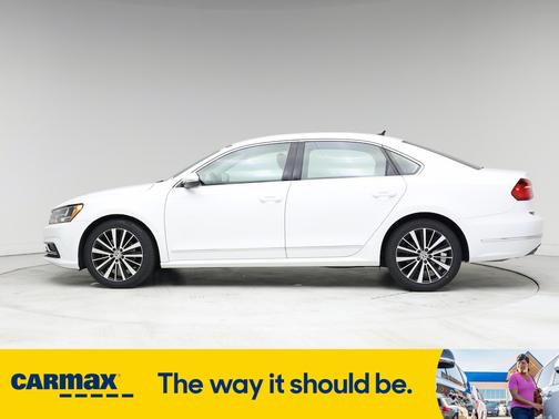 2016 Volkswagen Passat S