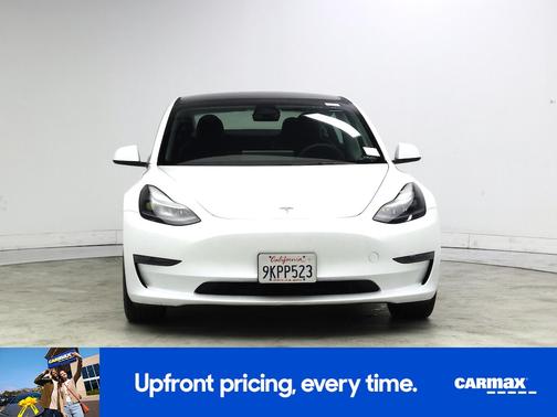 White 2023 Tesla Model 3