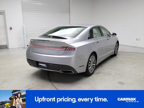 2020 Lincoln MKZ Standard