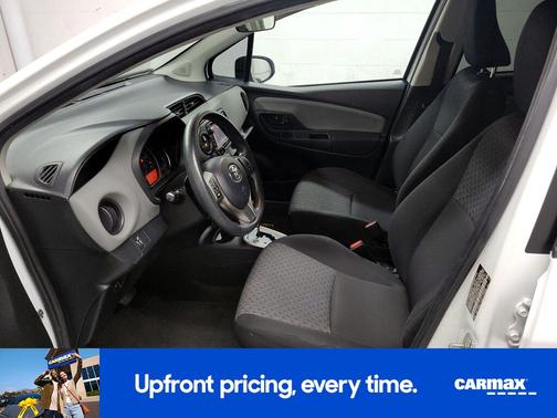 2017 Toyota Yaris LE
