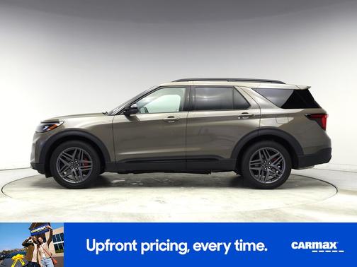 Gray 2026 Ford Explorer ST-Line
