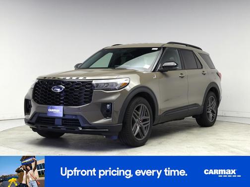 Gray 2026 Ford Explorer ST-Line