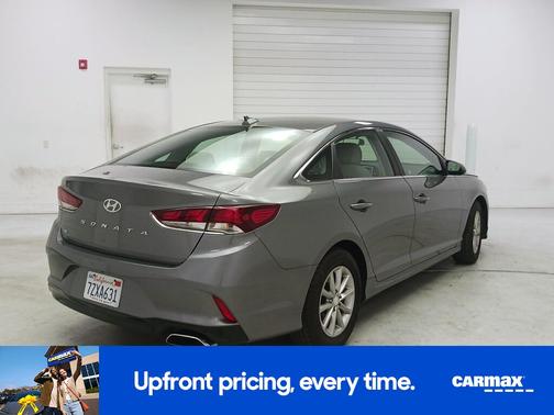 Gray 2018 Hyundai SONATA SE
