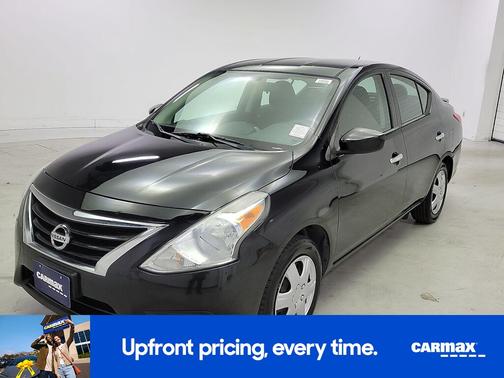 2015 Nissan Versa SV