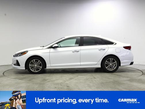 White 2018 Hyundai SONATA SEL