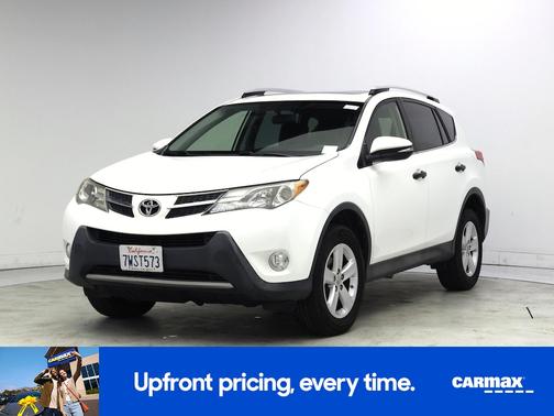 White 2014 Toyota RAV4 XLE