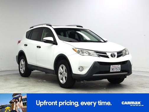 White 2014 Toyota RAV4 XLE