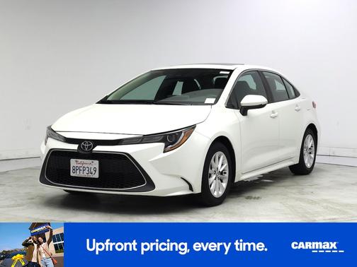 White 2020 Toyota Corolla XLE