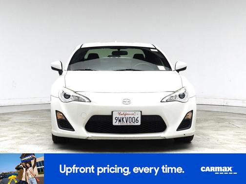 White 2016 Scion FR-S