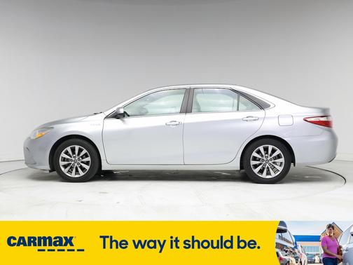 2017 Toyota Camry Hybrid XLE