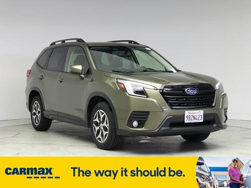 2022 Subaru Forester Premium