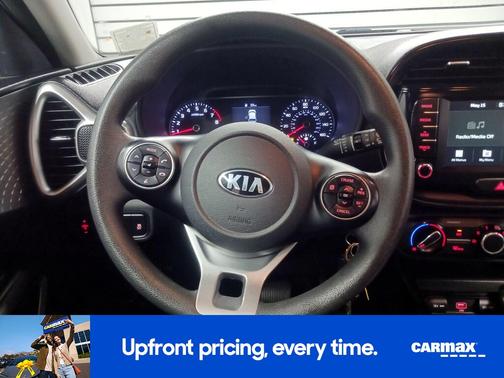 Gray 2021 Kia Soul LX