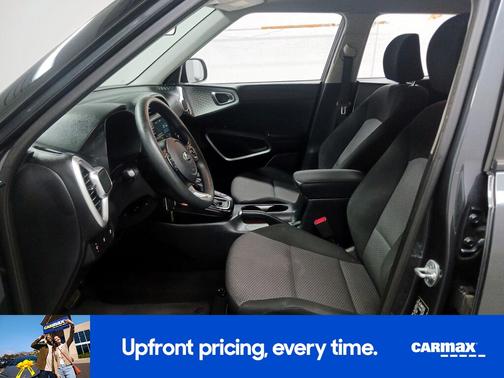 Gray 2021 Kia Soul LX