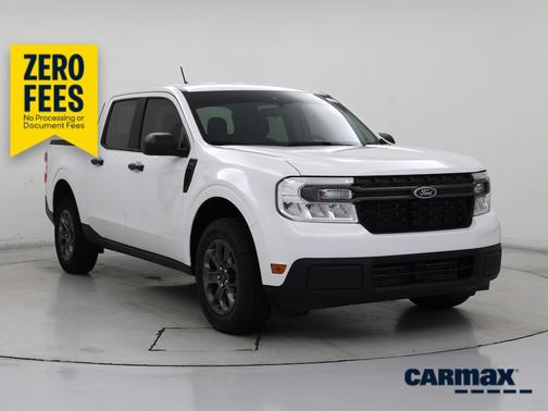 White 2024 Ford Maverick XLT