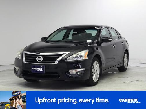 Black 2015 Nissan Altima SL