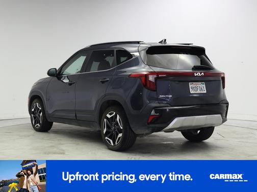 Gray 2024 Kia Seltos SX
