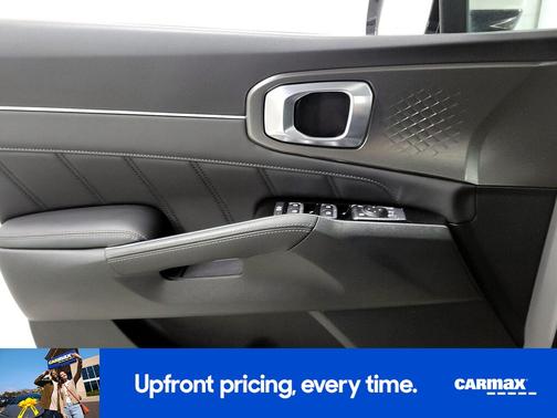 Pearl 2022 Kia Sorento Plug-In Hybrid SX