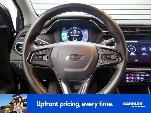 Gray 2023 Chevrolet Bolt EUV LT