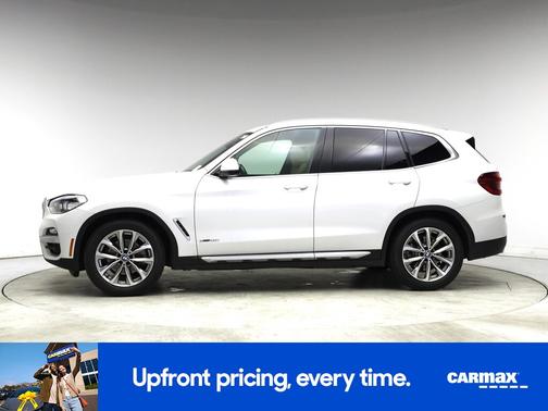 White 2018 BMW X3 XDrive30i