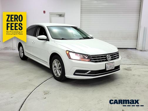 White 2016 Volkswagen Passat S