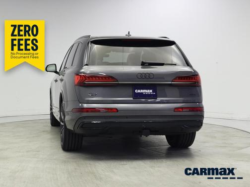 Gray 2022 Audi Q7 Premium Plus