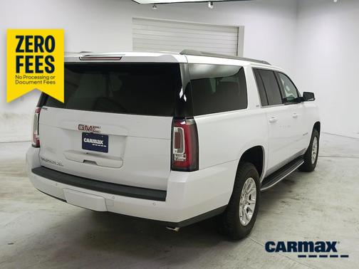 White 2017 GMC Yukon XL SLT