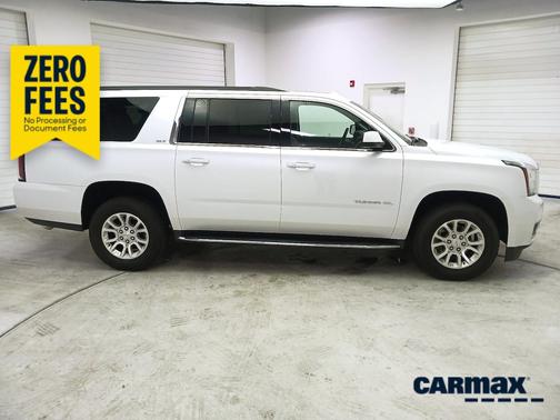 White 2017 GMC Yukon XL SLT